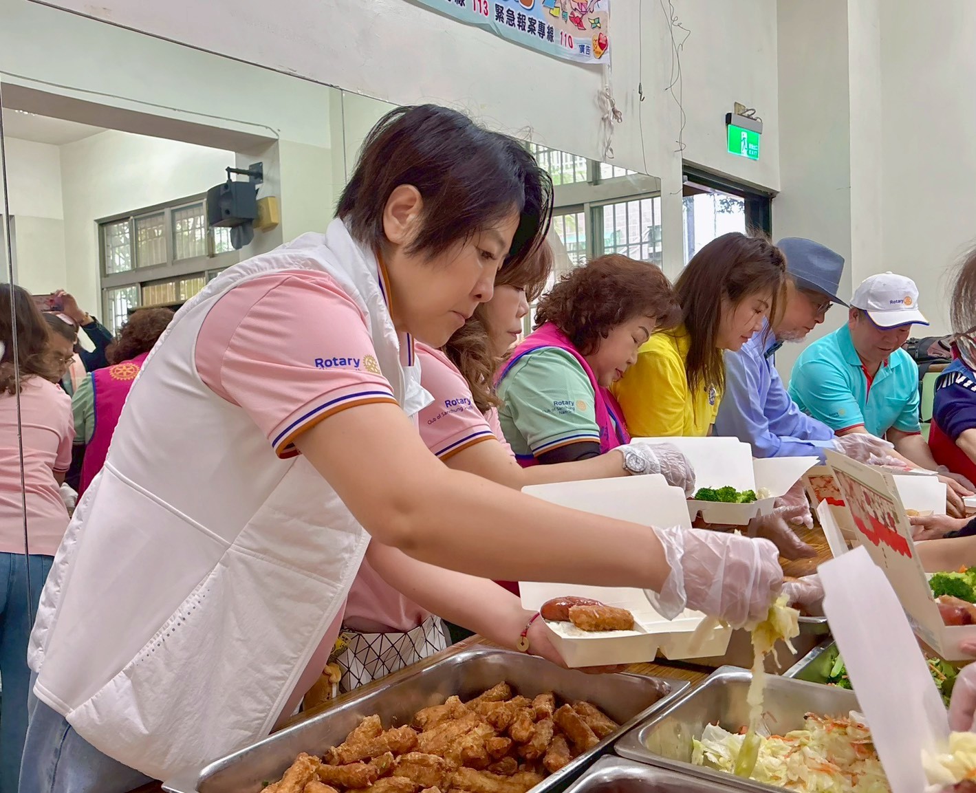 LINE_ALBUM_20251219【第五.八分區聯合社區服務】~《老人共餐》活動_251223_15.jpg LINE_ALBUM_20251219【第五.八分區聯合社區服務】~《老人共餐》活動_251223_15.jpg