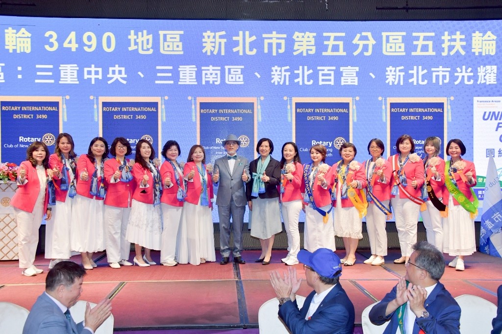 S-LINE_ALBUM_114年7月1日五扶輪社就職典禮_250703_48.jpg S-LINE_ALBUM_114年7月1日五扶輪社就職典禮_250703_48.jpg
