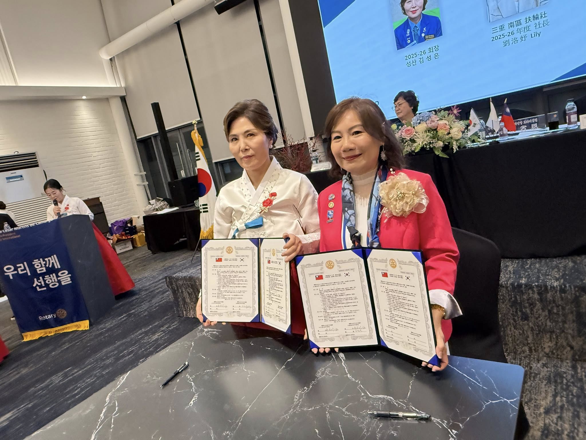 569067880_1250373217119748_210399293288727830_n.jpg 569067880_1250373217119748_210399293288727830_n.jpg